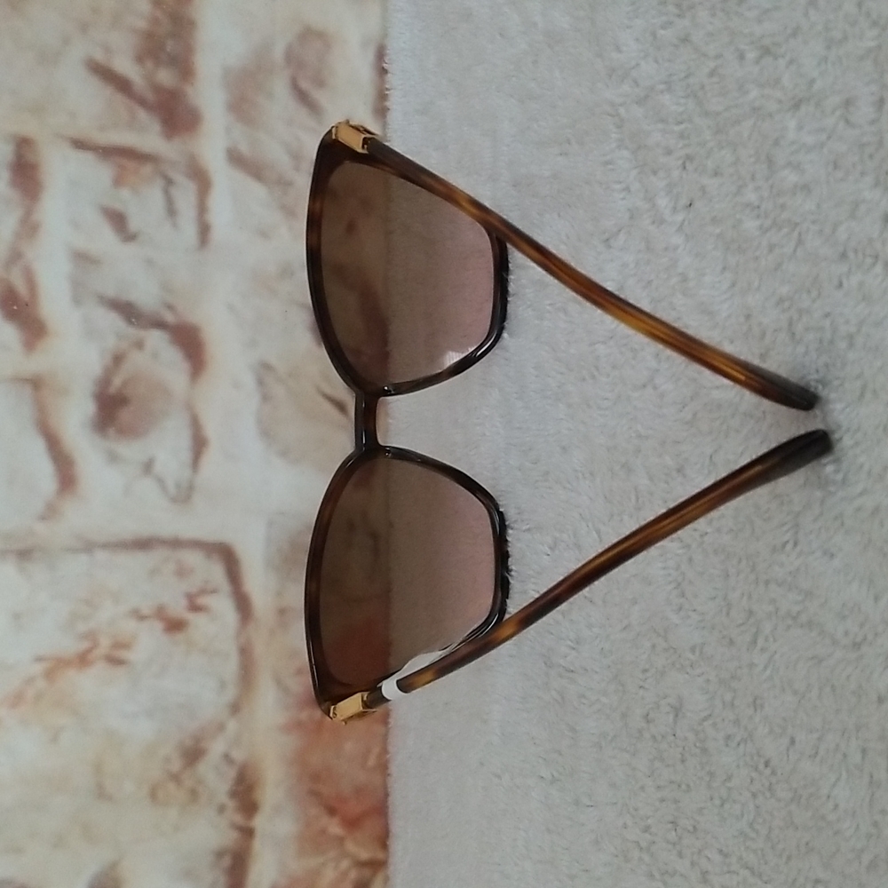 New Fendi Injection Plastic Cat-Eye Sunglasses - Picture 6 of 16